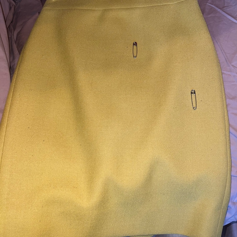J. Crew Elegant Yellow Pencil Skirt 00P Donate - Picture 4 of 15
